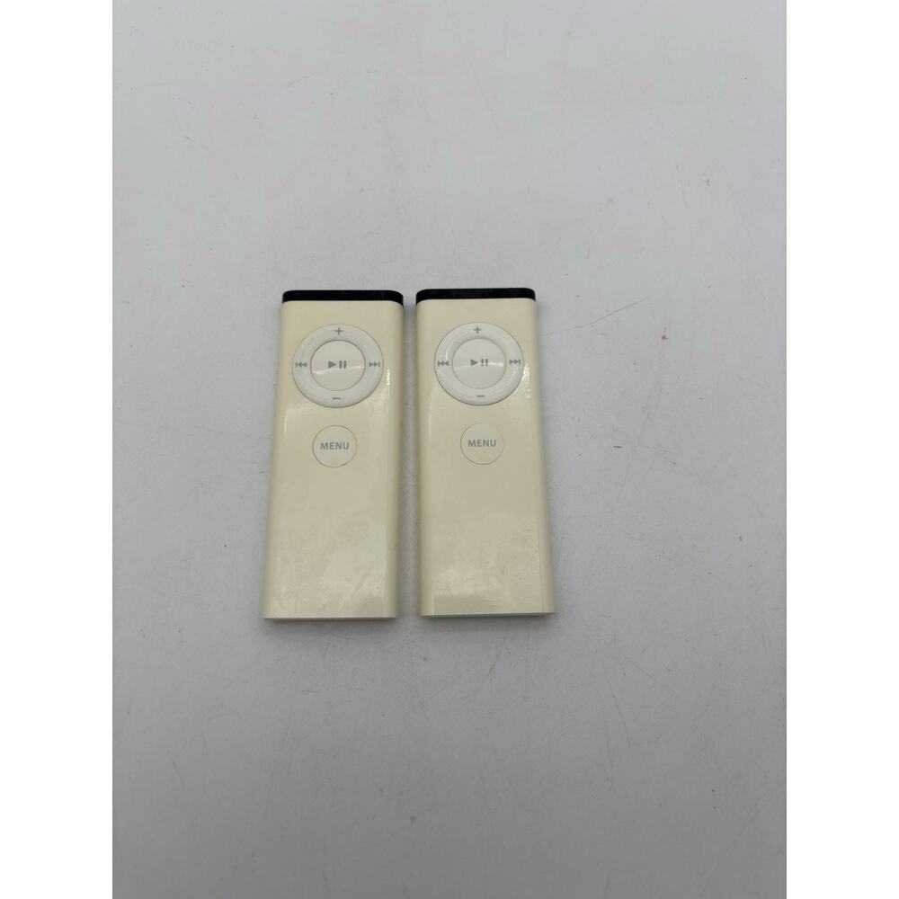 2 Apple Remote Controls Apple TV MacBook iMac Mac Pro A1156 Tested Working